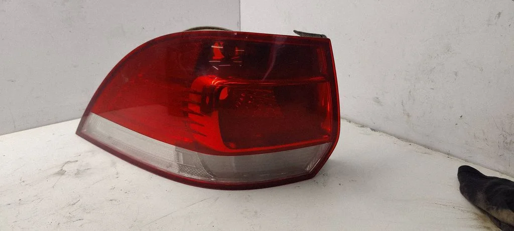 Rear/tail lights 1K9945095A