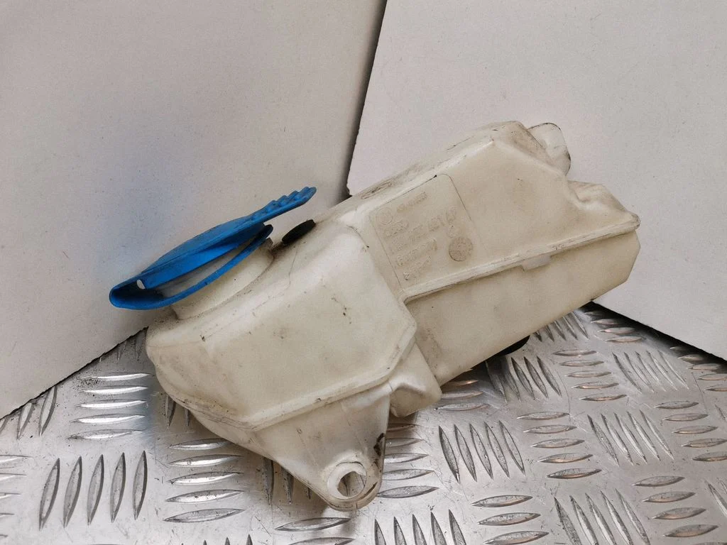 Windshield washer fluid reservoir/tank 8E0955451AP