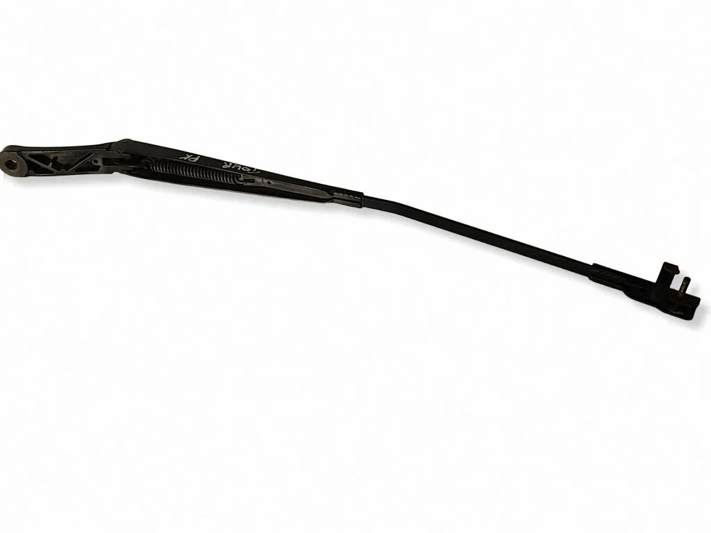 Ramię wycieraczki przedniej 1T0955409A