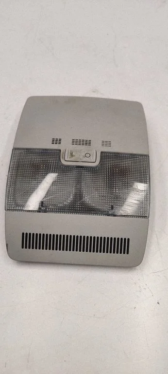 Front seat light 8P0951177