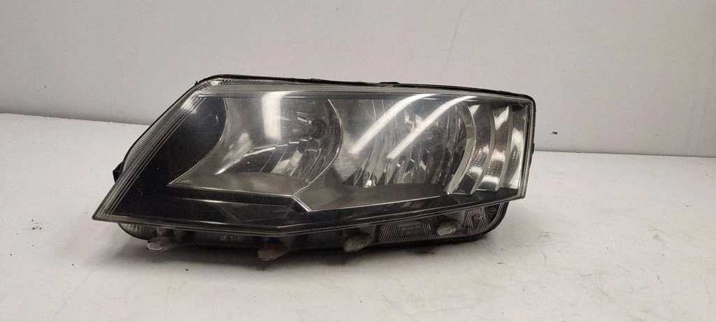 Headlight/headlamp 5E1941015