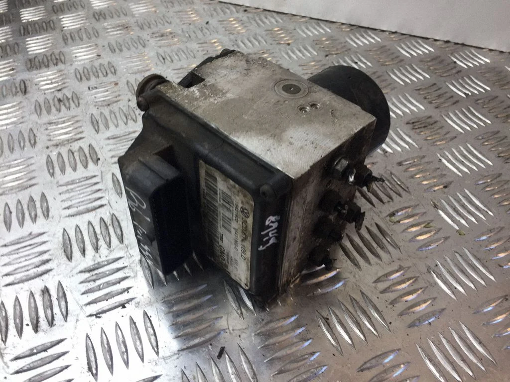 ABS-plokk 3C0614109D
