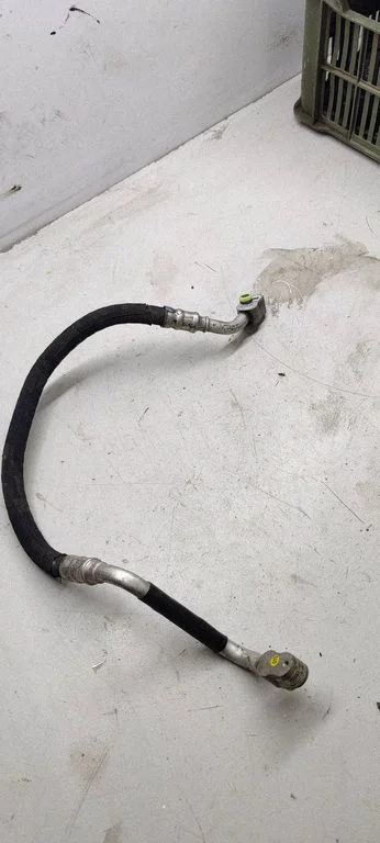 Air conditioning (A/C) pipe/hose 8k0260701D