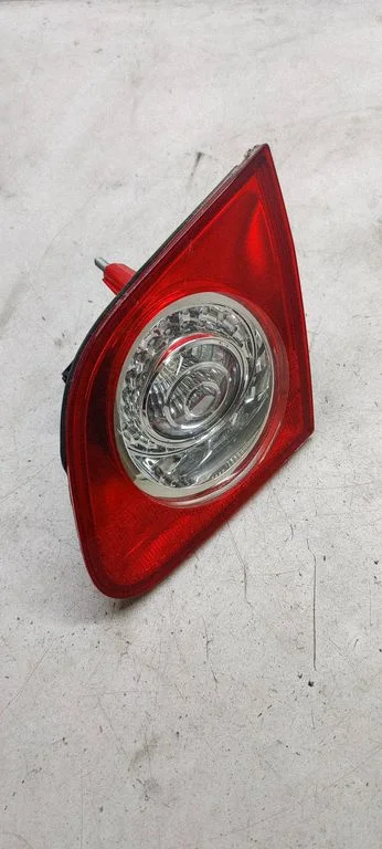Tailgate rear/tail lights 3c5945094e