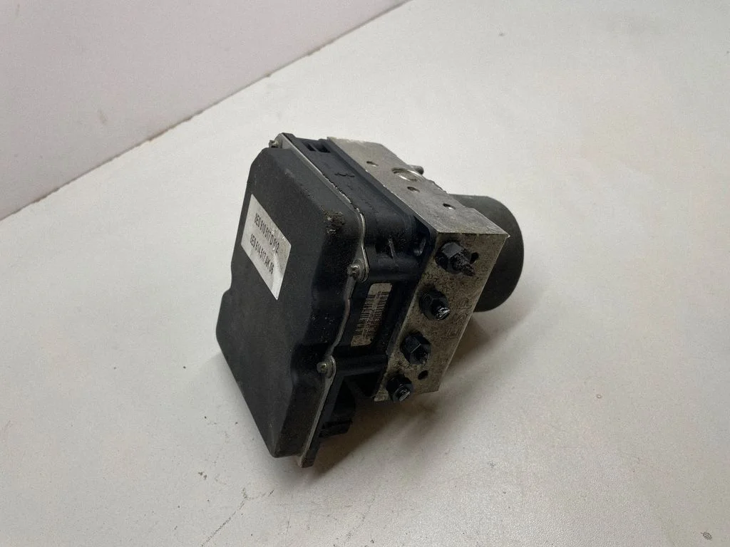Pompa ABS 8E0910517D