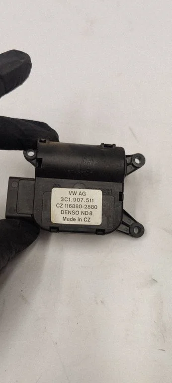 Air flap motor/actuator – Volkswagen Golf Plus (2005-2013)