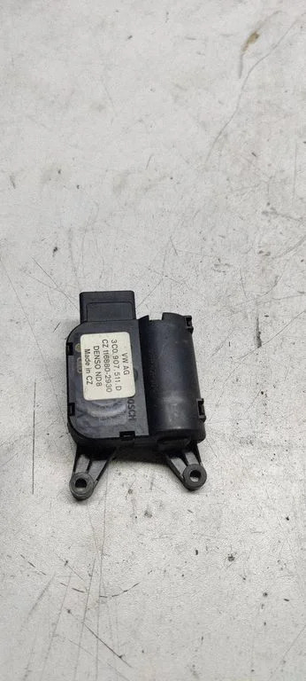 Air flap motor/actuator 3C0907511D