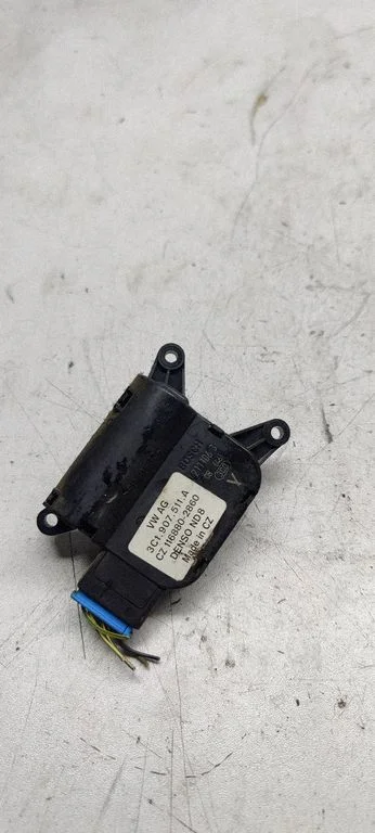 Air flap motor/actuator 3C1907511A
