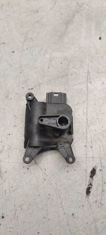 Air flap motor/actuator 3c0907511