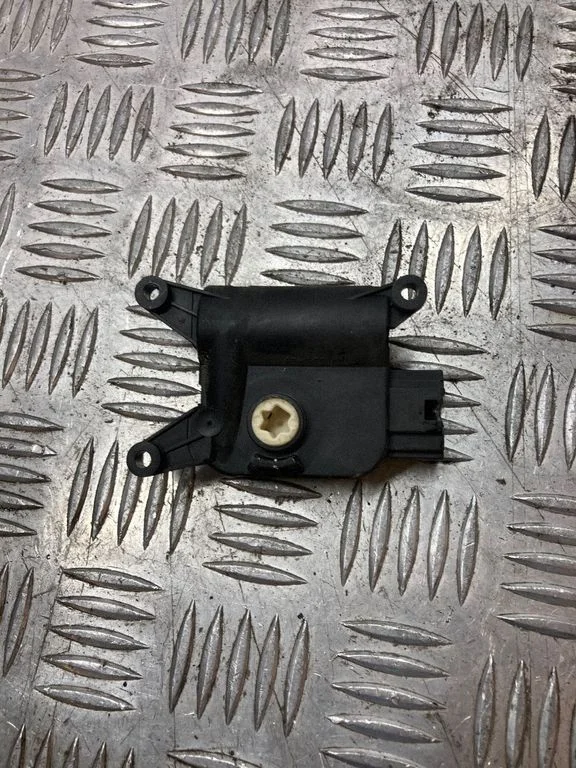 Õhuklapi mootor / ajam CZ11688G2921