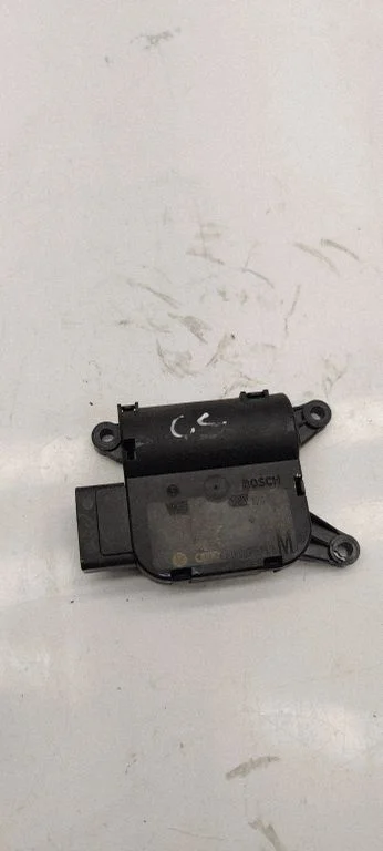 Air flap motor/actuator 3c0907511A