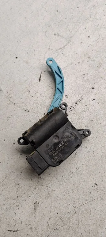 Air flap motor/actuator 1K1907511E
