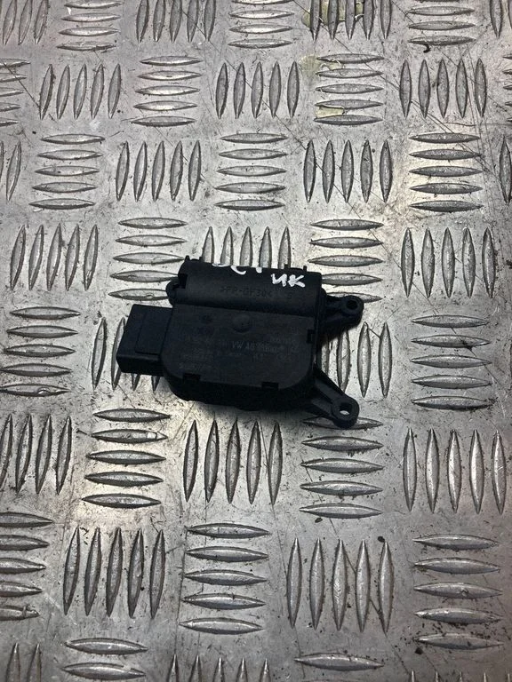 Air flap motor/actuator 1K0907511