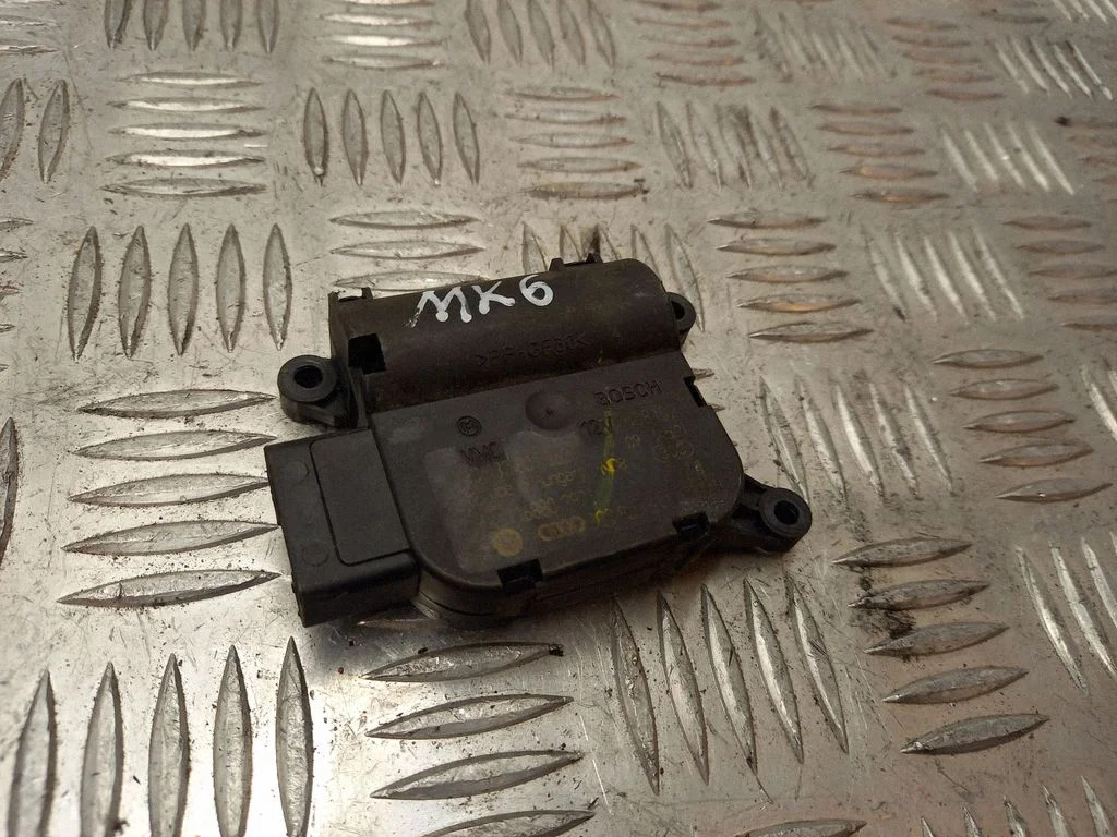 Air flap motor/actuator 3C0907511A