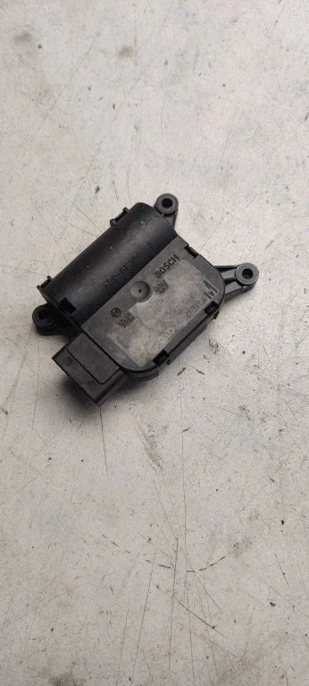 Air flap motor/actuator 3c0907511A
