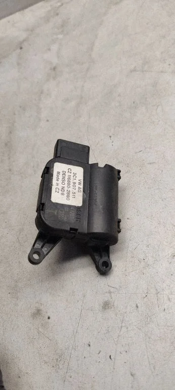 Air flap motor/actuator 3c1907511