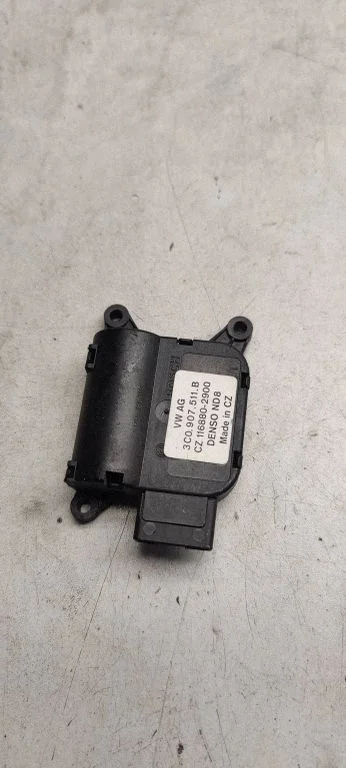 Air flap motor/actuator 3c0907511B