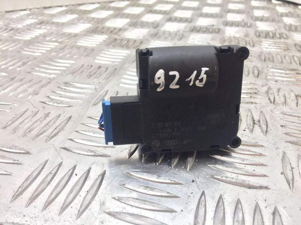 Air flap motor/actuator 4F0820511B