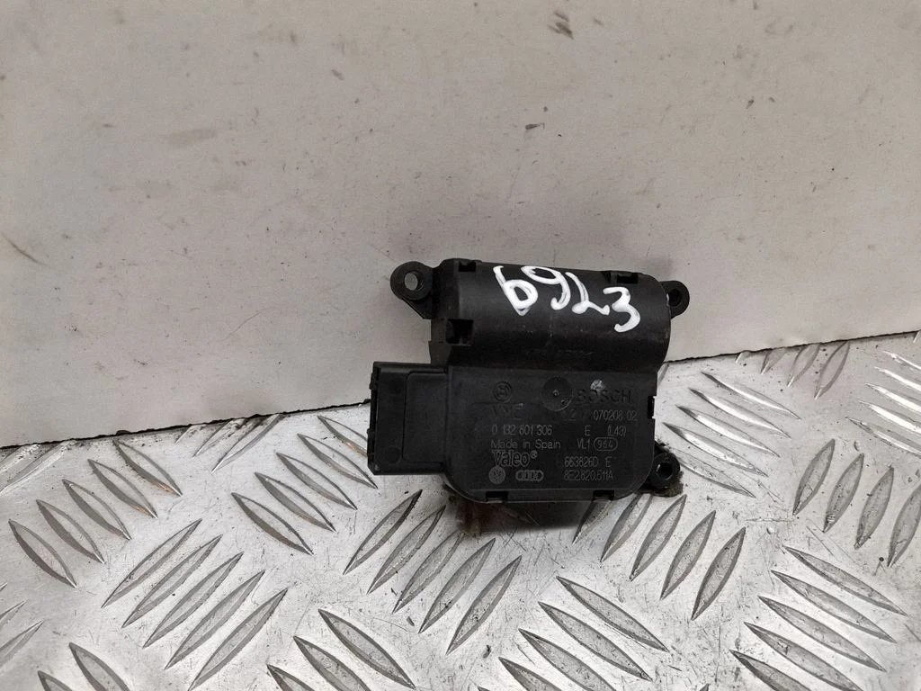 Air flap motor/actuator 0132801306