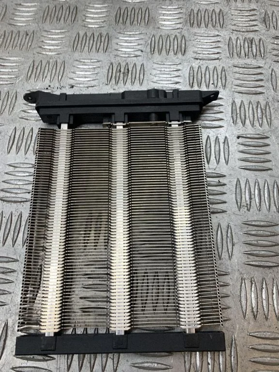 Elektriskais salona krāsniņas radiators – Volkswagen Golf Plus (2005-2013)