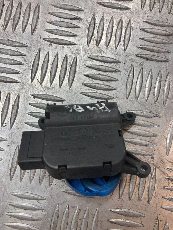 Air flap motor/actuator 8E1820511F
