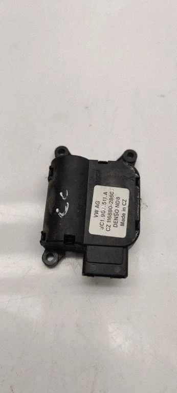 Air flap motor/actuator 3c1907511A