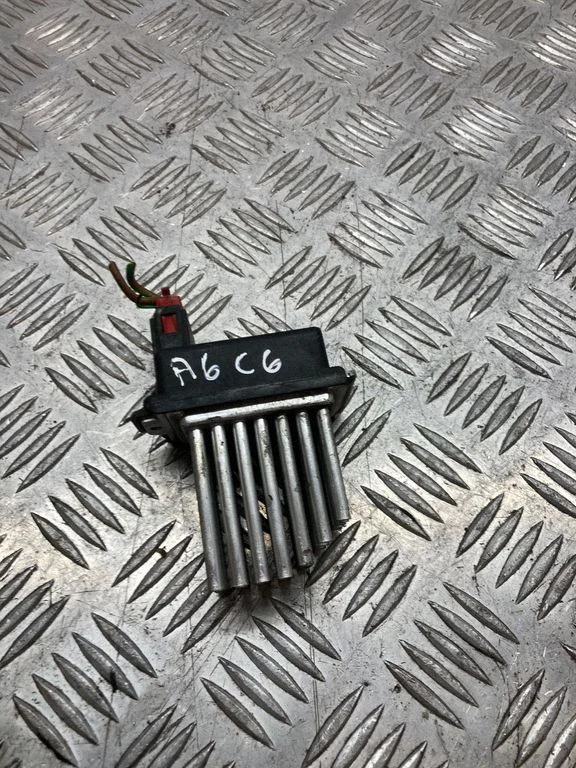 Heater blower motor/fan resistor 4B0820521