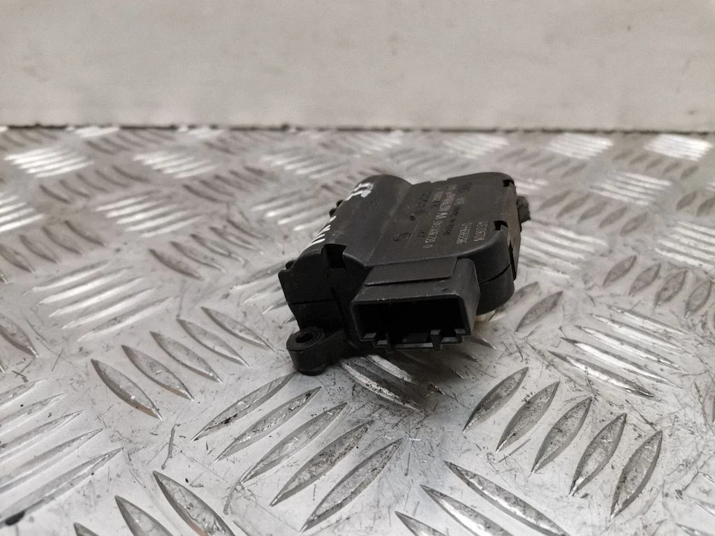 Air flap motor/actuator 1K0907511