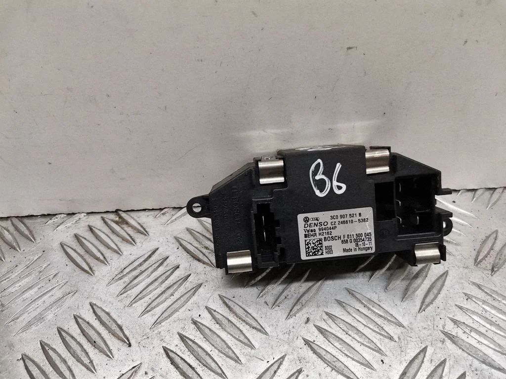 Heater blower motor/fan resistor – Volkswagen Passat B6 (2005-2010)