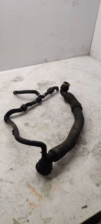 Engine coolant pipe/hose 5Q0122101BP
