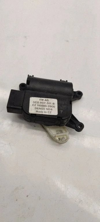 Air flap motor/actuator 3c0907511B