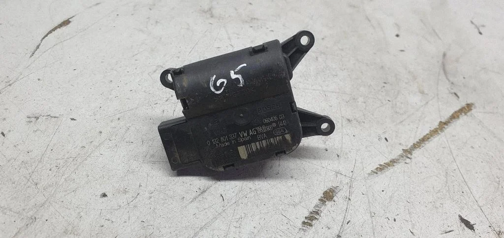 Air flap motor/actuator 1K0907511D