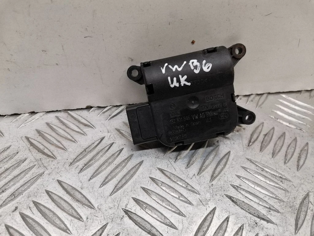 Gaisa aizvara motoriņš/aktuators 0132801345