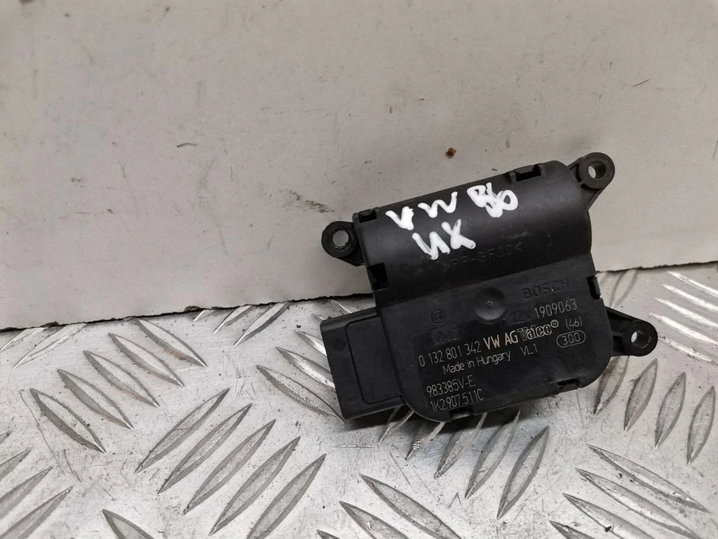 Air flap motor/actuator – Volkswagen Passat B6 (2005-2010)