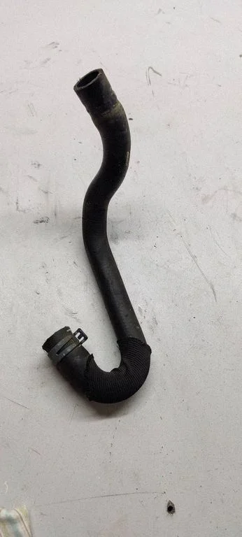 Engine coolant pipe/hose 8K1819350Al