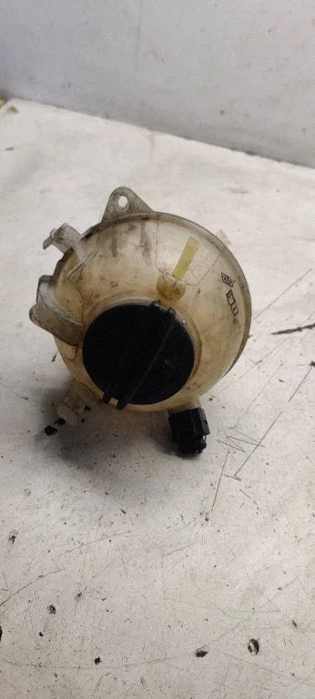 Coolant expansion tank/reservoir 1k0121407A