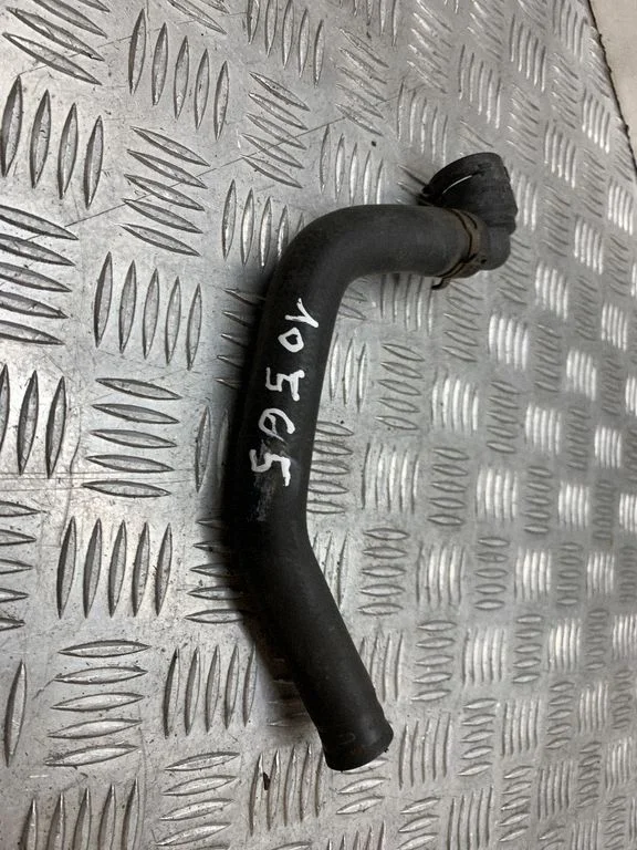 Engine coolant pipe/hose 1K012229A