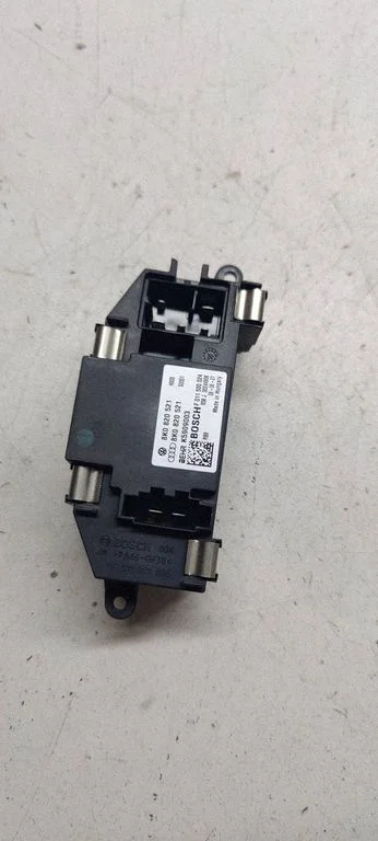 Heater blower motor/fan resistor 8k0820521