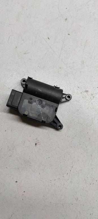 Õhuklapi mootor / ajam 3c0907511A