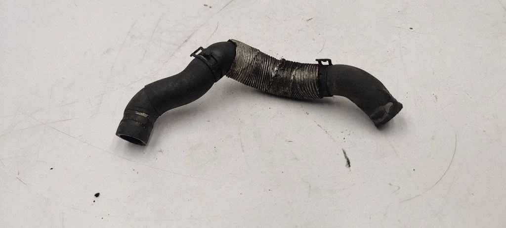 Engine coolant pipe/hose 3C0121157AA