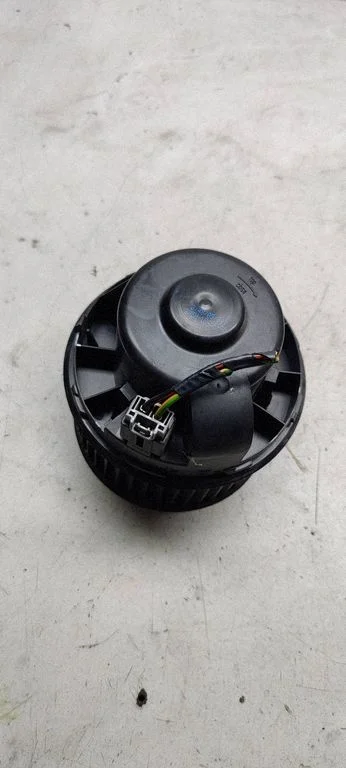 Heater fan/blower – Ford Focus C-MAX (2003-2010)