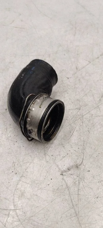 Intercooler hose/pipe 3B0145834P