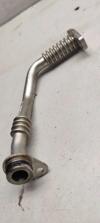 Engine coolant pipe/hose 04L145736H