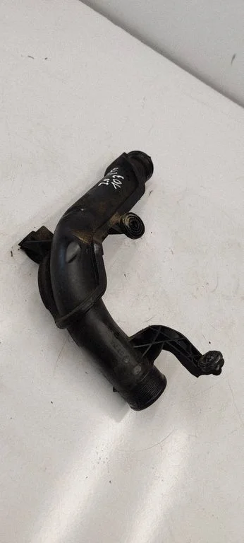 Intercooler hose/pipe 1K0145770AE