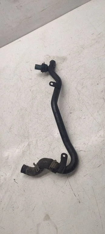 Engine coolant pipe/hose 5n0121065