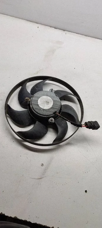 Electric radiator cooling fan – Volkswagen Passat B6 (2005-2010)