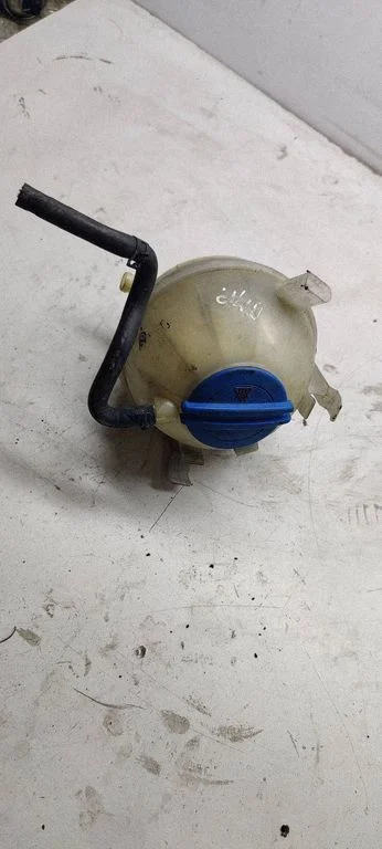 Coolant expansion tank/reservoir 1k0121407A
