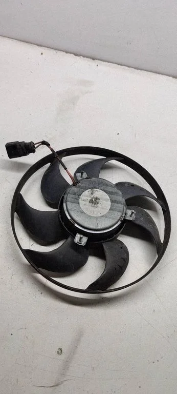 Elektriline radiaatori jahutusventilaator – Volkswagen Passat B6 (2005-2010)