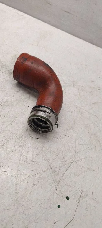 Intercooler hose/pipe