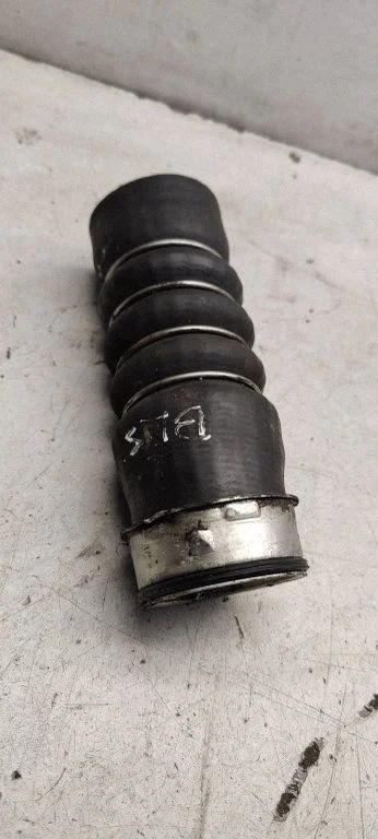 Intercooler hose/pipe